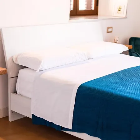 111 & Apartament Patti